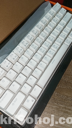 Royal Kludge rk61 tri mode gaming keyboard
